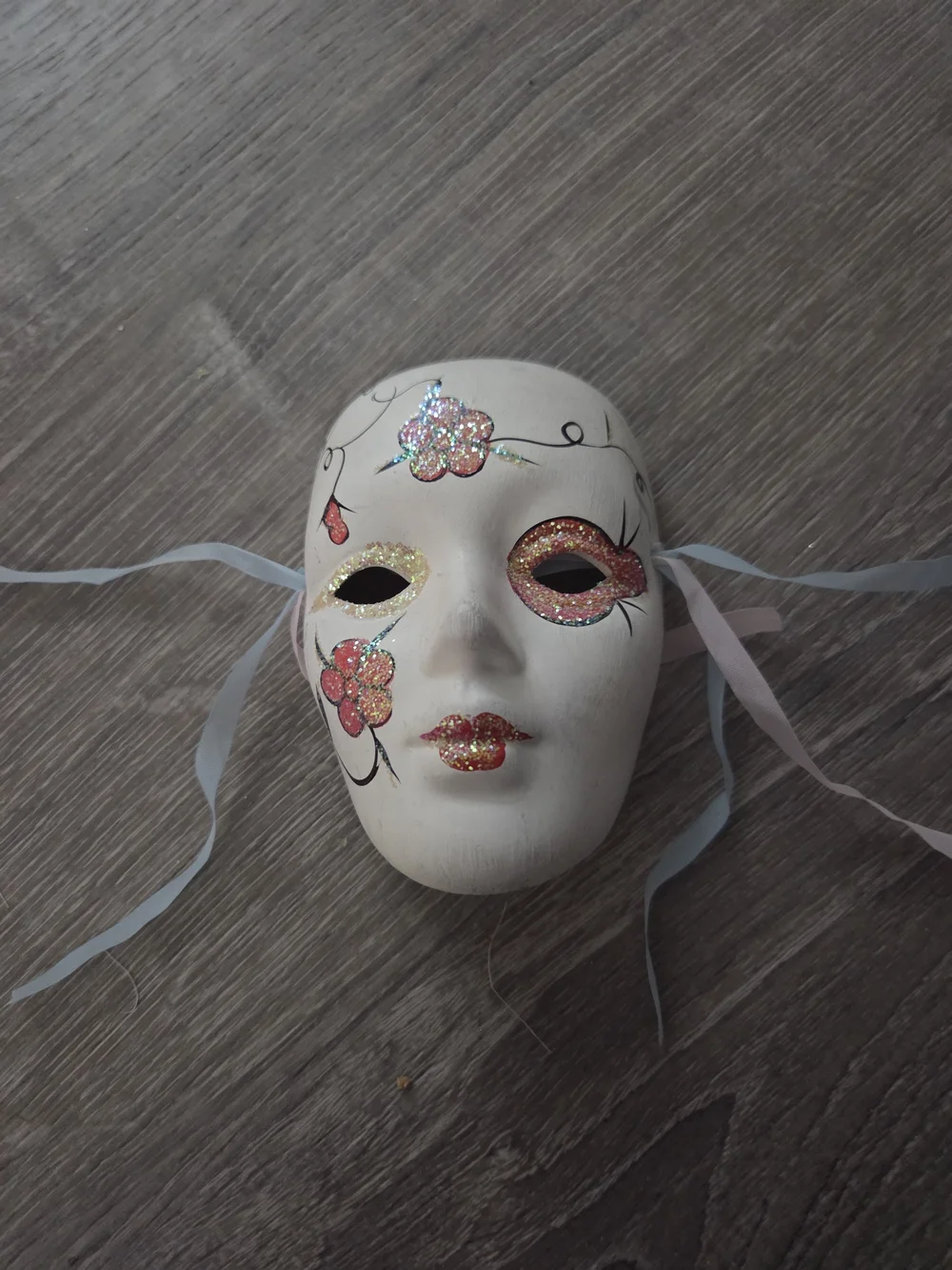 Decorative White Floral Glitter Face Mask for Women Accessories